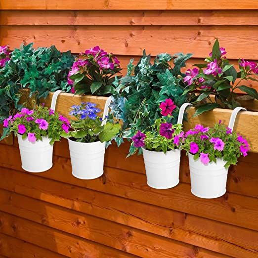 2 PCS Hanging Flower Pots, Plant Hanger Metal Iron Flower Holders Bucket Railing Hanging Planters for Indoor Outdoor Balcony Garden Planter Wall Fence with Detachable Hook Home Décor, Robust Hanging Pot with Hook