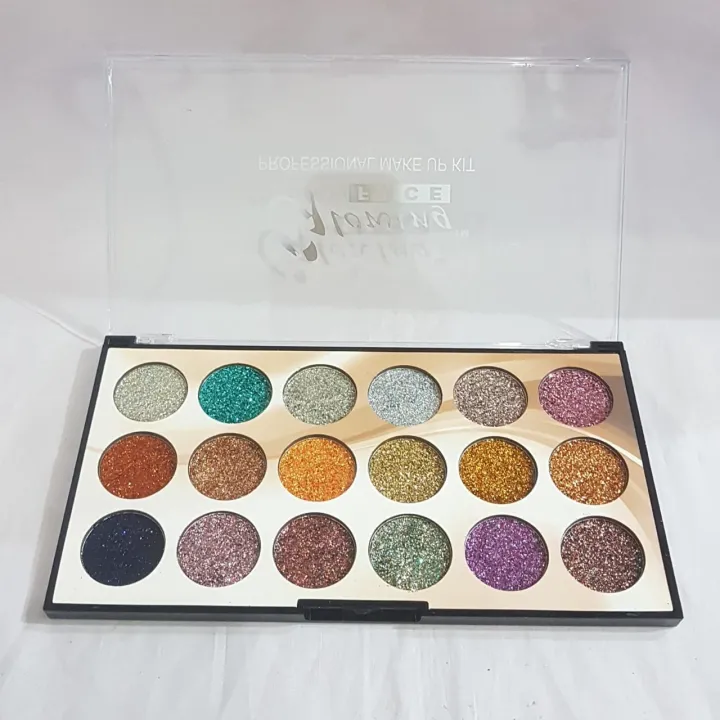 18%20Colors%20Glitter%20Eyeshadow%20-%20Image%204