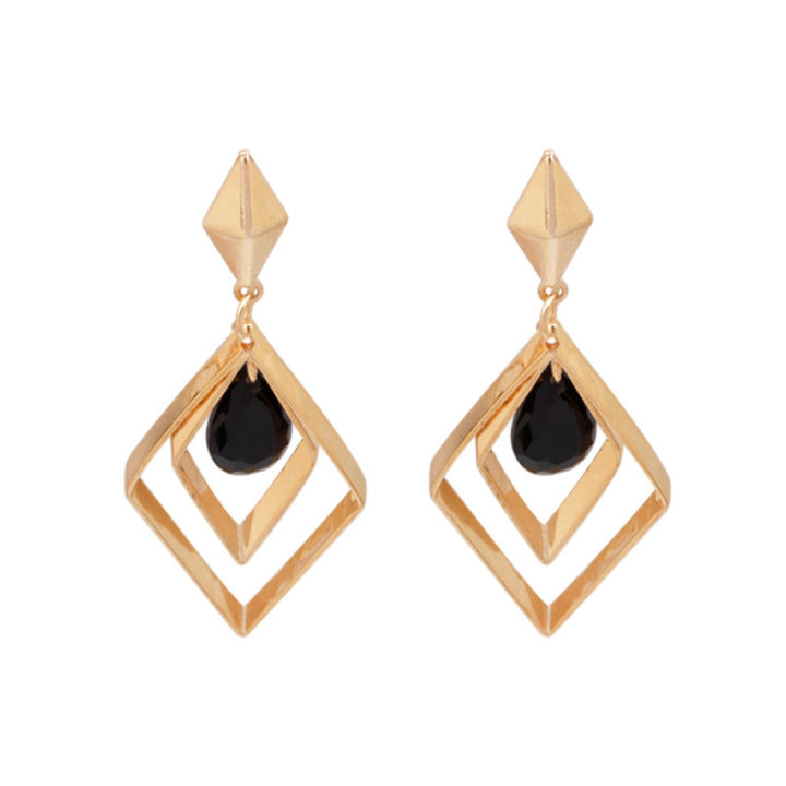 Pinduoduo with the same Korean temperament fashion black crystal stud earrings women's simple and versatile personality diamond earrings ear accessories