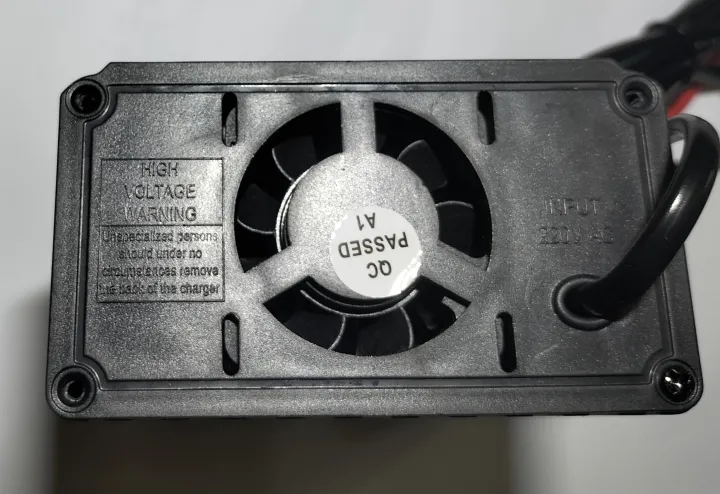 10A%202%20in%201%20Charger%20+%20Power%20supply%20Smart%20Battery%20Charger%20with%20Reverse%20Battery%20Protection%20-%20Image%204