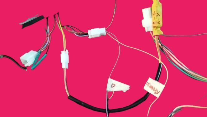 Electric%20Car%20Four%20Wheel%2048-72V%20DC%20AC%20Motor%20Liquid%20Crystal%20Speedometer%20-%20Image%205