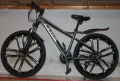 LAZER STAR 26 inch bicycle , for Racing. with 10 gears Alloy made. front shocks and disc brakes. 