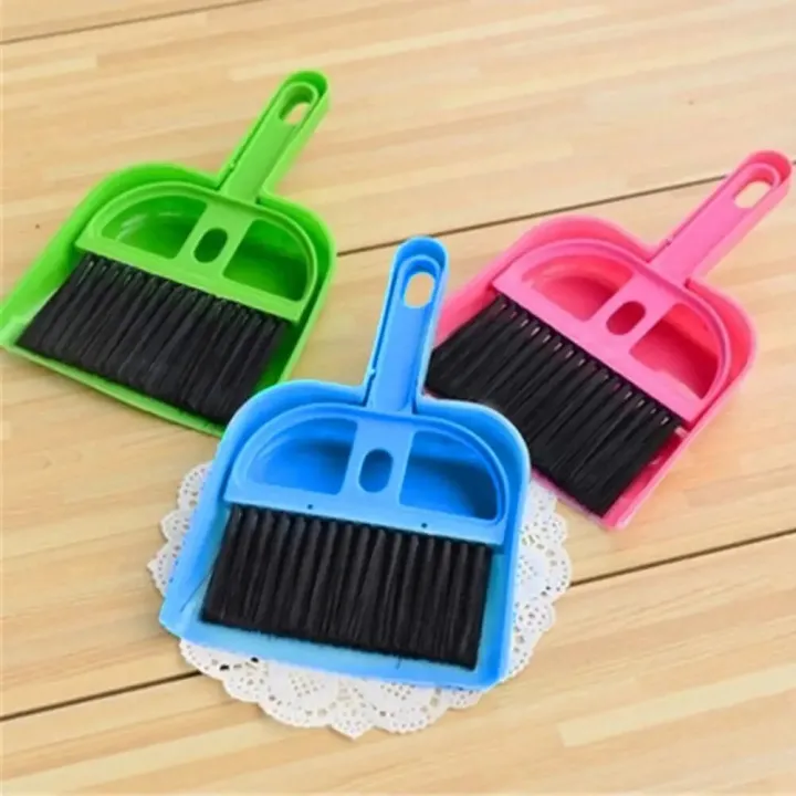 Mini%20Brooms%20&%20Dustpans%20Desktop%20Cleaning%20Broom%20Dustpan%20Set%20Kids%20Mini%20Dust%20Cleaning%20Sweeping%20Brush%20Dustpan%20For%20Table%20Desk%20Keyboard%20-%20Image%205