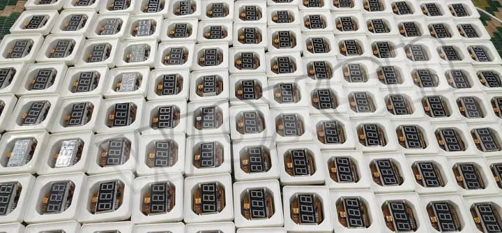 Woxsn%20Digital%20AC%20VoltMeter%20(Pack%20of%2010)%20High%20quality%20Electric%20Panel%20Meter%20LED%20Voltage%20Indicator%20-%20Image%209