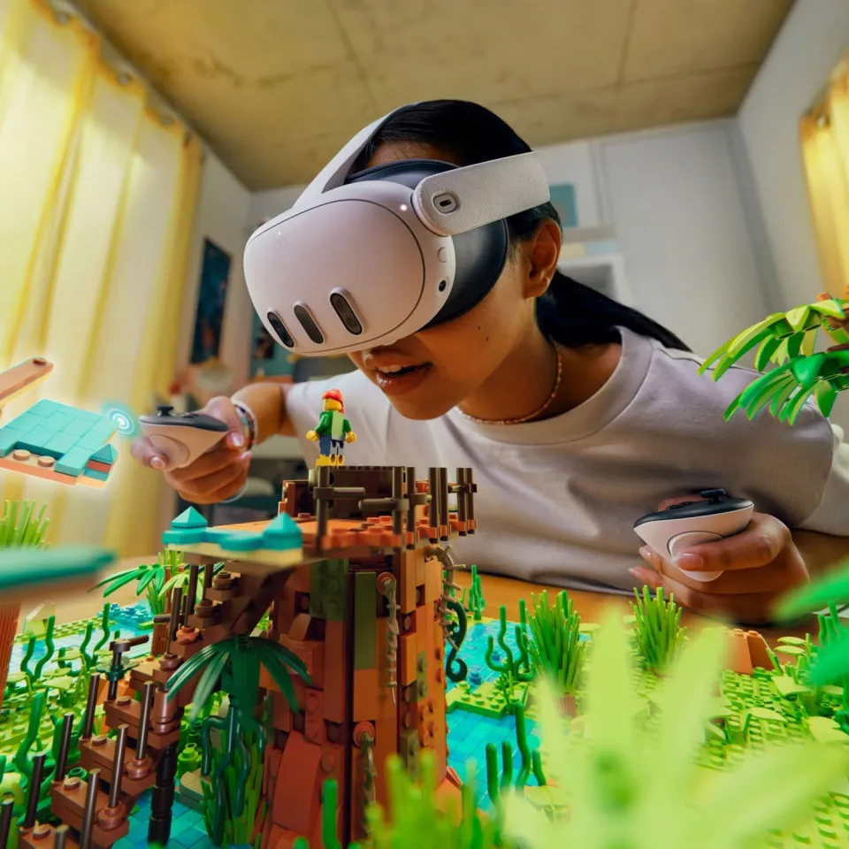 Meta Quest 128GB Advanced All-in-One VR Headset, Breakthrough