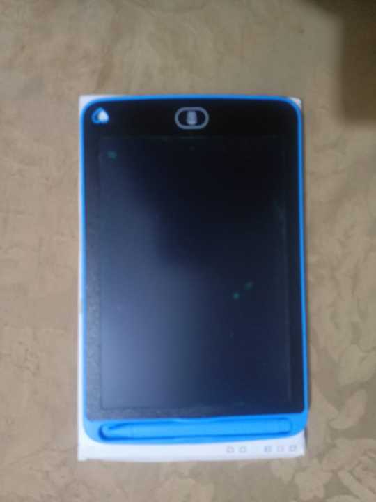 LCD%20Writing%20Tablet%20For%20Kids%20%7C%208.5%20Inch%20Screen%20%7C%20Portable%20Doodle%20Writing%20Pad%20For%20Kids%20%7C%20Erasable%20Digital%20Drawing%20Pad%20%7C%20Gift%20For%20Kids%20%7C%20Educational%20Learning%20Toy%20-%20Image%206