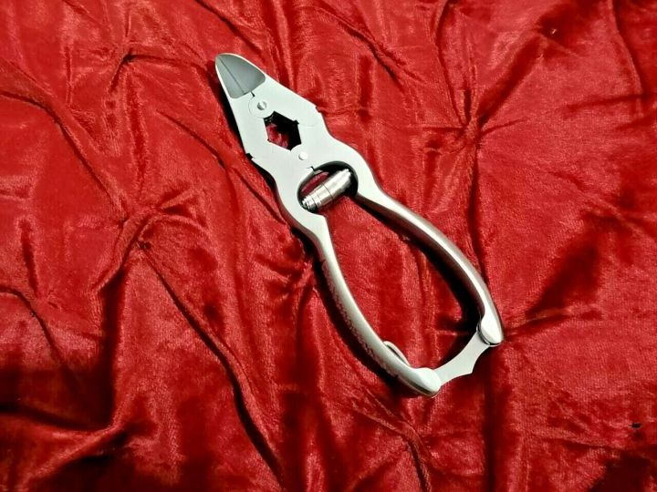 Heavy%20Duty%20Cantilever%20Toe%20Nail%20Clipper%20Spring%20Lock%20Mechanism%20Nail%20Cutter,%20Professional%20Stainless%20Steel%20Nail%20Clipper%20Double%20Spring%20Heavy%20Duty%20Toenail%20Cutter%20For%20Thick%20Nails%20Finger%20Foot%20Curved%20Nipper%20-%20Image%205