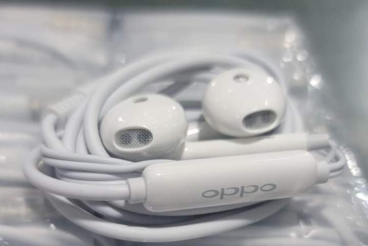 OPPO%20Hand%20free%20Branded%20High%20Quality%20Super%20Bass%20Handsfree%20/%20Handfree%20/%20Earphones%203.5mm%20With%20Mic%20For%20Android%20Mobile%20-%20Image%204