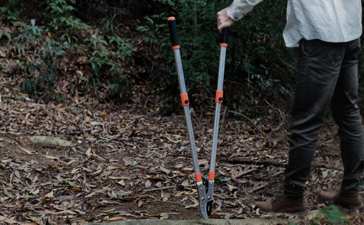 Extendable%20Anvil%20Loppers%20Tree%20Trimmer%20with%20Compound%20Action,Chops%20Thick%20Branch%20Ease,27-41''Telescopic%20Heavy%20Duty%20Branch%20Cutter,2%20inch%20Clean%20Cut%20Capacity%20-%20Image%204