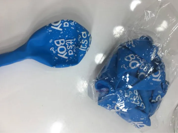 25%20Pcs%20Pack%20Printed%20Its%20A%20Boy%20Blue%20/%20Its%20a%20Girl%20Pink%20Latex%20Balloons%20-%20Image%209