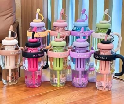 1300ML%20Large%20Capacity%20Detox%20Water%20Bottle%20with%20Straw%20for%20Girls%20%20Leakproof%20Plastic%20Sports%20&%20Gym%20Mug%20%20Cute%20Portable%20Tumbler%20for%20Summer,%20Travel,%20Fitness,%20Kids%20&%20Milk%20Tea%20-%20Image%204