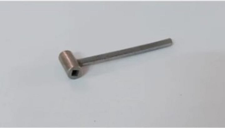 Oxygen%20Gas%20Cylinder%20Keys%20-%20Image%202