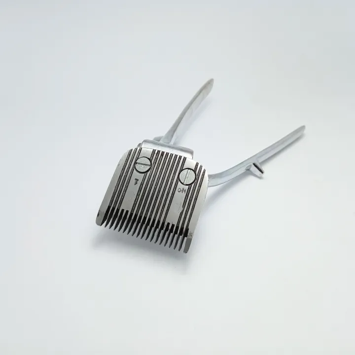 Vintage%20Hair%20Clipper,%20Manual%20beard%20clipper,%20Old%20barber%20tool,%20Hand%20Hair%20Clippers,%20German%20hair%20clipper,%20-%20Image%203