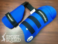 Premium Quality Double Thigh Pad Set - Professional & Club Cricket Standard Thigh Guard - Moonwalkr - Blue. 