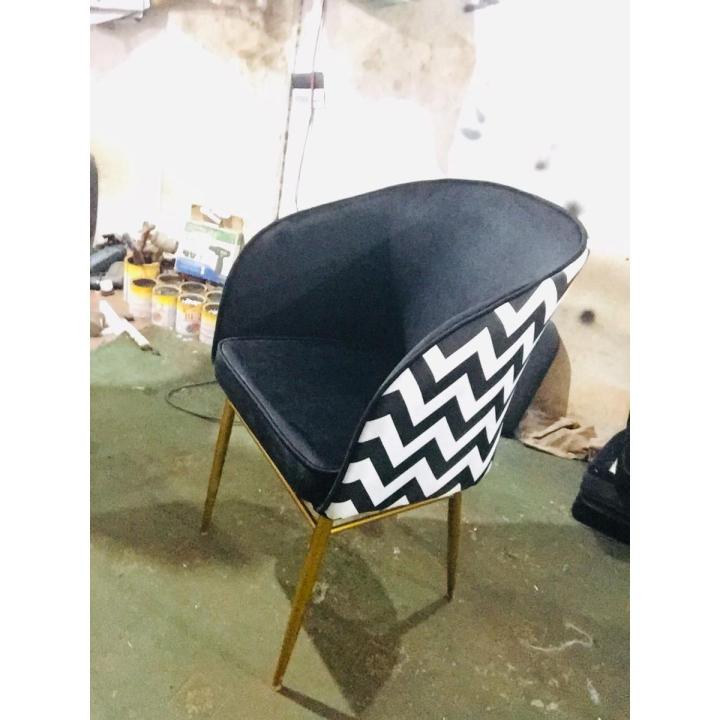 Fancy chair in good quality and good price