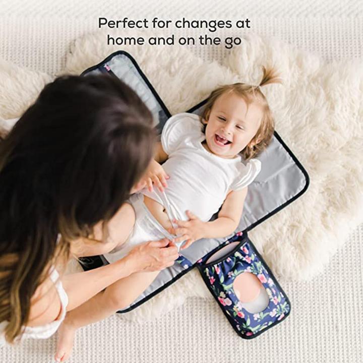 New Baby Diaper Changing Mat 2 Pockets For Wipes And Pampers Waterproof Foldable Washable sheet portable diaper changing pad