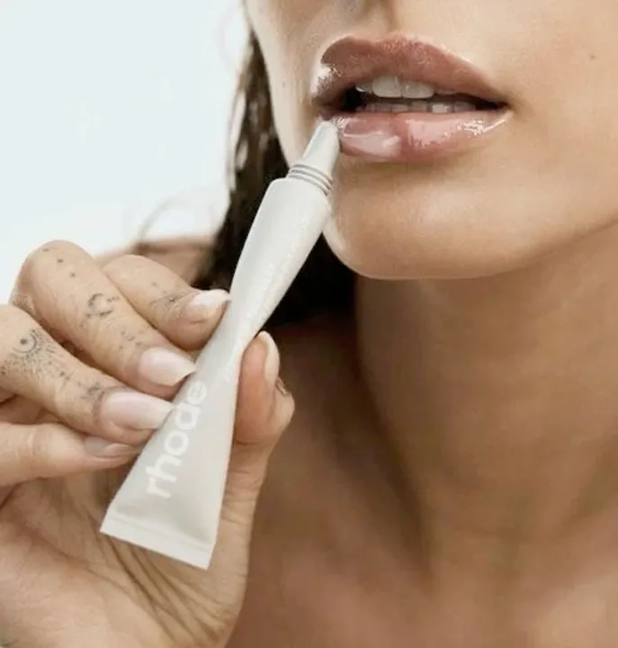 Rhode%20Lip%20Gloss%20%E2%80%93%20Long-Lasting,%20Moisturizing,%20Non-Stick,%20No-Budge%20Lip%20Stain%20with%20Velvet,%20Mirror%20Finish%20%E2%80%93%20Plumping,%20Smooth,%20and%20Delicate%20for%20a%20Glass-Like%20Shine%20Rhode%20Dupe,Hydrating%20lipgloss%20,%20Rhode%20Lipgloss%20Original%20Rhode%20lip%20peptide%20finest%20dupe%20%7C%20Lipstick%20-%20Image%209