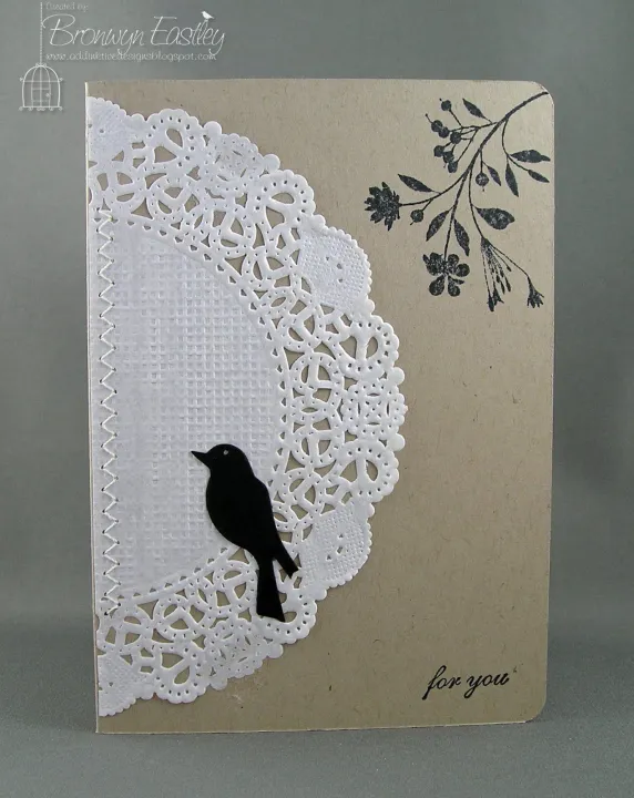 250%20pieces%20(%207.5%20inch%20)%20White%20Lace%20Paper%20doilies,%20Art/craft/event%20decor/packaging/stationary%20-%20Image%205