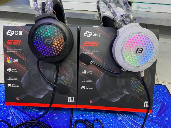 MONSTER%20headphone%207.1%20Gaming%20Headphones%20USB%20Gaming%20Headset%20VIRTUAL%20SURROUND%20USB%20AUDIO%20INTERFACE%20WIRED%20GAMING%20HEADSET%20WITH%20MICROPHONE%20(%20RGB%20LIGHTS)%20-%20Image%206