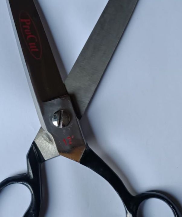 Med-krafts%20%20Tailor%20scissor%20utility%20scissors%20kitchen%20scissors%20large%20scissors%20lightweight%20long%20lasting%20universal%20scissors%20sharp%20edges%20compact%20design%20-%20Image%202