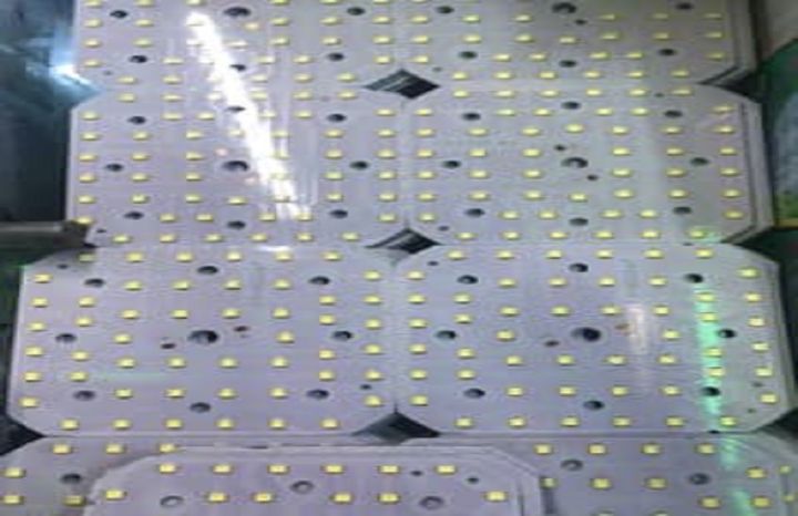 Pack%20of%205%20-%20Led%20Chip%20Light%20Circuit%20Board%2050W%20-%20Model:%202b25C%20-%20Image%204