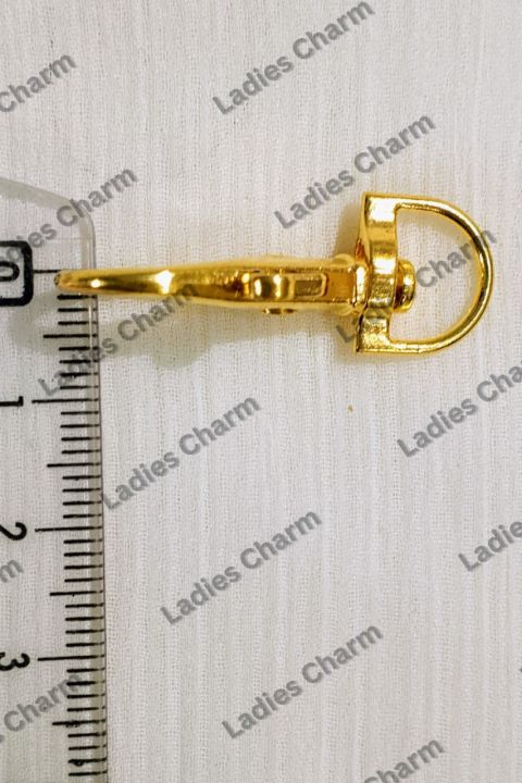 Swivel%20Clasp%20Gold%20and%20Silver%20Trigger%20Snap%20Hook%20-%2034mm%20Gold%20and%2037mm%20Silver%20Metal%20Buckle%20Clips%20for%20Keychains,%20Bags,%20DIY%20Crafting%20(6,%2012,%2024%20pcs)%20-%20Image%203