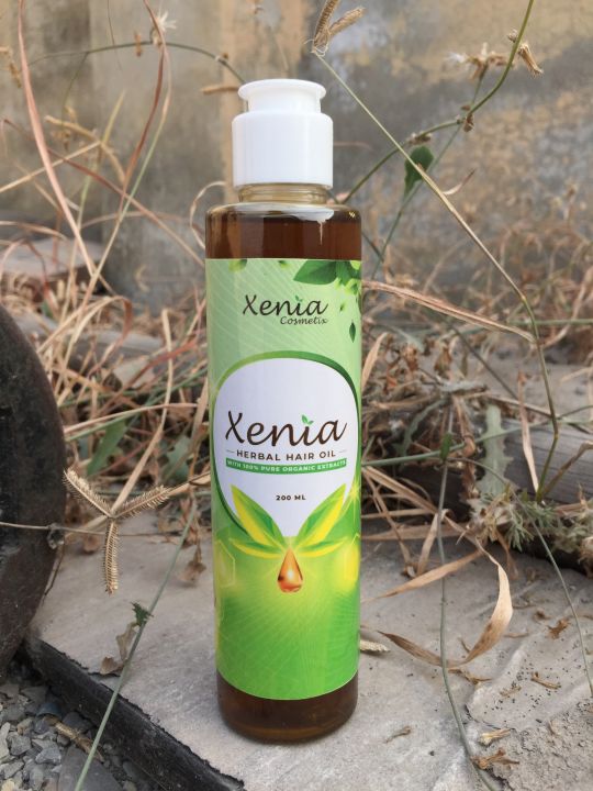 Xenia%20Herbal%20Hair%20Oil%20-%20200ml%20-%20Made%20with%2013%20Beneficial%20Herbal%20Ingredients%20-%20Image%202