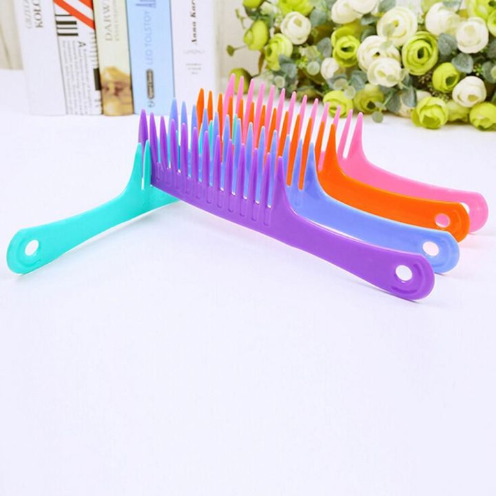 Wide%20Tooth%20Comb%20Pack%20of%202%20Wet%20Hair%20Tangling%20Big%20Tooth%20Plastic%20Comb%20Curly%20Hair%20Comb%20Hairbrush%20-%20Image%202