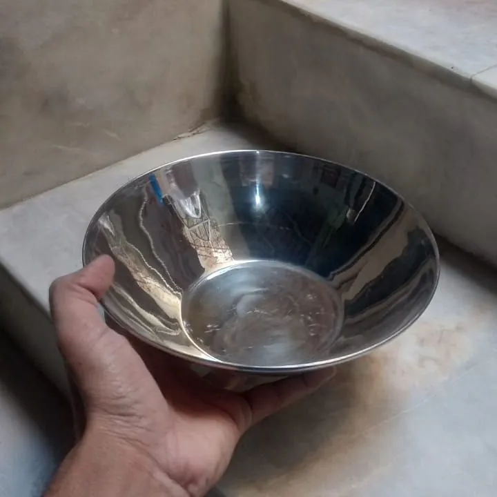 Large%203%20Pcs%20Tasra%20Pyali%20Steel%20Katori%20Deep%20Bowls%208%20inches%20250ml%20-%20Image%206