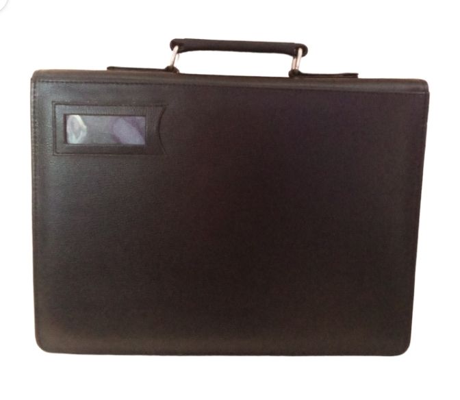 Executive%20Laptop%20and%20File%20Bag%20Men'%20Office%20and%20Travel%20Bag%20-%20Image%202