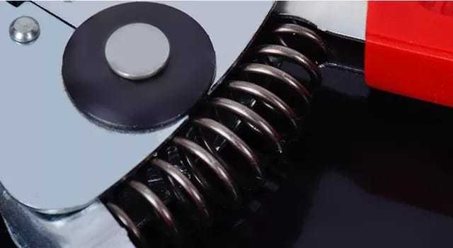 Automatic%20Cable%20Wire%20Strippers%20Crimping%20Plier%20Peeled%20Insulation%20Remover%20Cutter.%20-%20Image%205