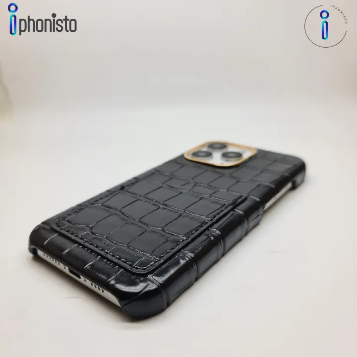 For%20iPhone%2015%20&%2015%20Plus%20Official%20Silicone%20and%20Leather%20Cases%20%20-%20Premium%20Quality%20Covers%20-%20Genuine%20iPhone%20Accessories%20-%20Image%204