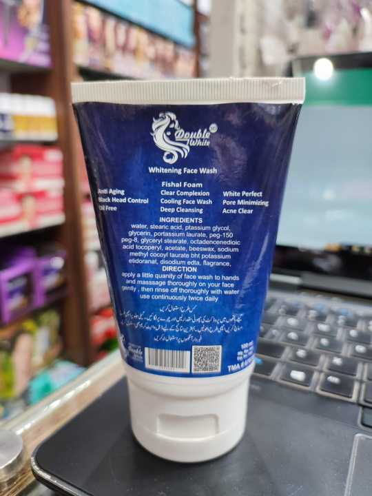 Double%20White%203D%20Flawless%20Face%20Wash%20-%20Image%202