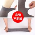 Summer thin male silk socks breathable medium tube black business socks. 