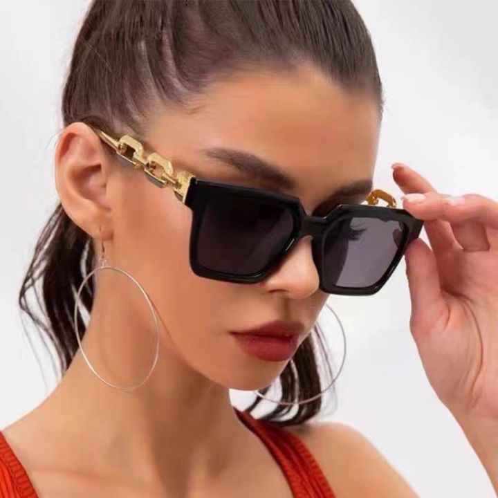 Fashion Box Chain UV Protective Frame Sunglasses for Women Girl