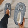 Women's indoor warm soft plush slippers / Warm Indoor For Carpet Slippers. 