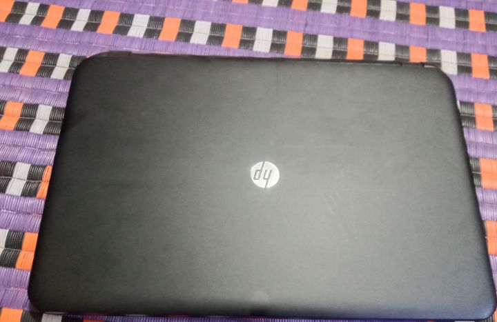 HP G3 /  i3 4th gen /  8gb ram /  500gb HDD /Original charger 15.6 inch screen
