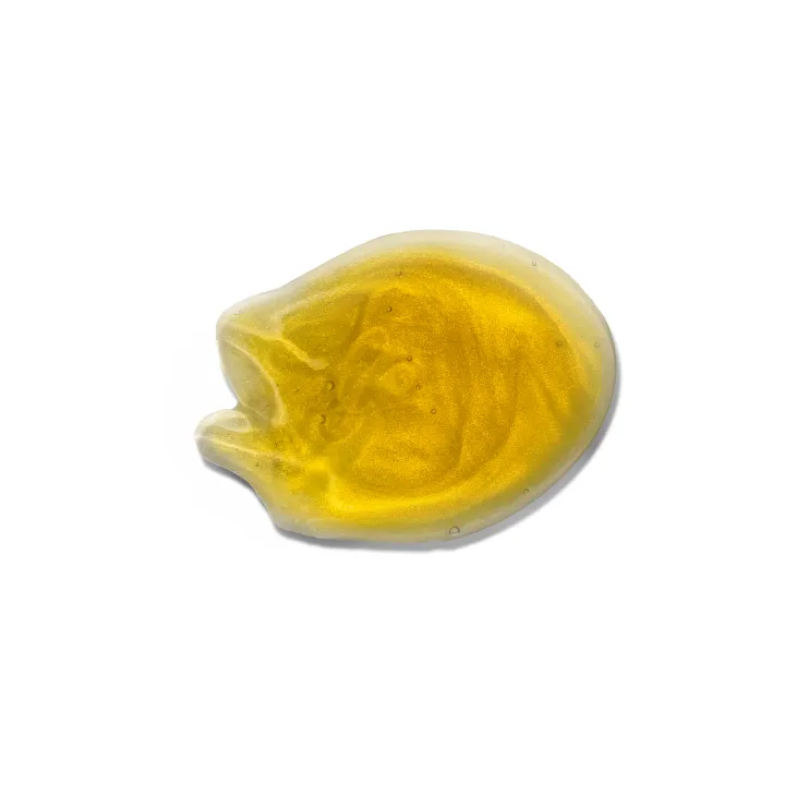 GK%20Hair%20Gold%20Shampoo%20250ml%20%E2%80%93%20Daily%20Shine%20Boost%20with%20Floral%20Fragrance%20%7C%20For%20Men%20&%20Women%20%7C%20Sulfate-Free%20%7C%20Imported%20USA%20-%20Image%202