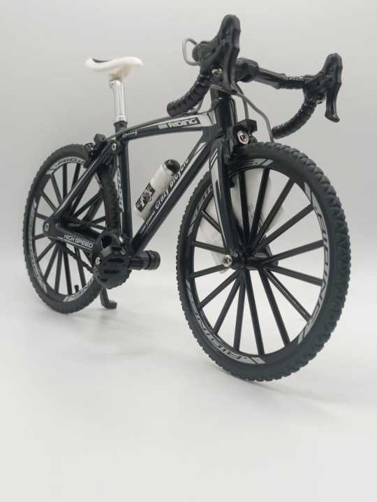 Mini%201:10%20Alloy%20Bicycle%20Model%20Diecast%20Metal%20Finger%20Mountain%20Bike%20Racing%20Toy%20Finger%20Mountain%20Bike,%20Bicycle%20Model%20Cycling%20Toys%20For%20Kids,%20Toy-Miniature%20Die-Cast%20Alloy%20Based%20Racing%20Toy%20Bicycle%20Fully%20Working%20Model%20for%20Collectors%20-%20Image%203