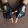 【HOT】 1 Pair Halloween Black Pu Leather Fingerless Gloves Female Half Finger Driving Women Fashion Punk Gloves Dance Rivets Gloves. 