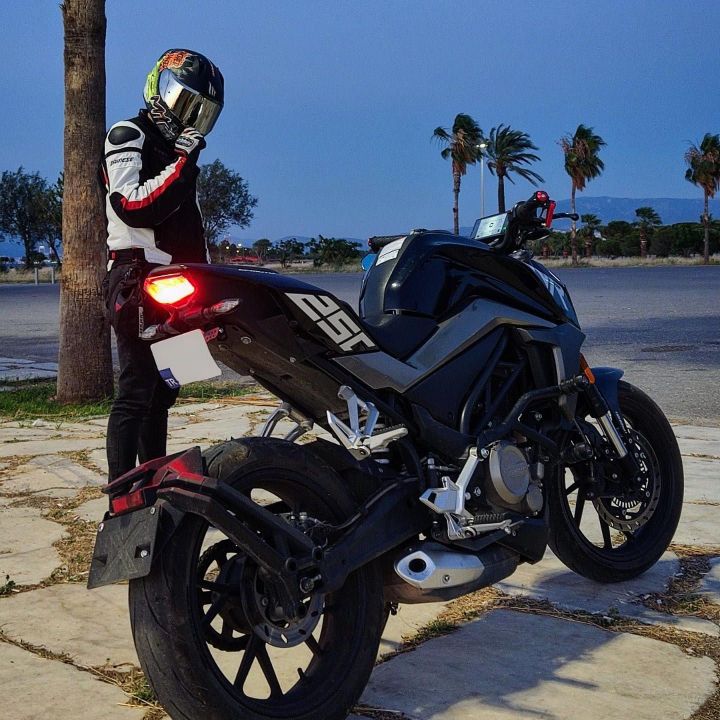 NK%20250%20Sport%20Bike%20-%20Image%203