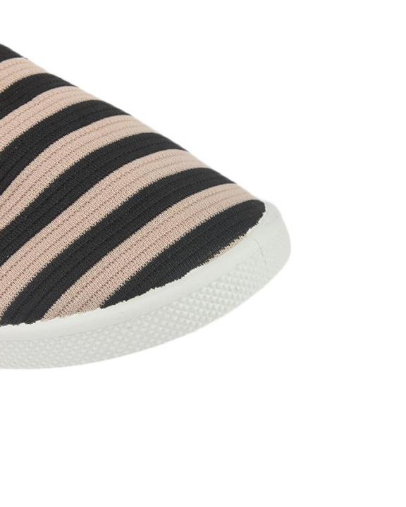 Maya%20Traders%20Brown%20Canvas%20Slip%20On%20Rubber%20Dye%20Toms%20For%20Women%20-%20B18MT%20-%20Image%207