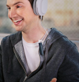 Razer Seiren BT - Bluetooth Microphone for Mobile Streaming. 