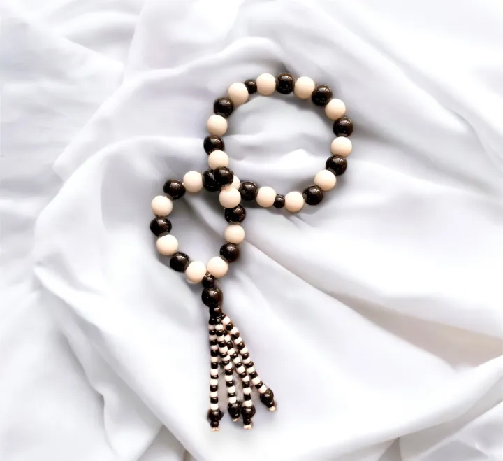 Black%20&%20white%20Marbal%20Beads%208mm%20Men's%20Prayer%20Beads%20Rosary%20Charm%20Bracelet%20for%20Women%20Men%20-%20Image%204