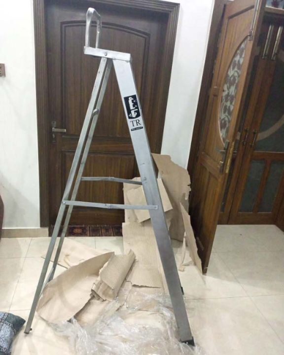 Portable%20Ladder%20Foldable%20Ladder%20Outdoor%20Ladder%20Painting%20Ladder%20Working%20Ladder%20Indoor%20Ladder%20Double%20Ladder%20Portable%20Single%20Ladder%20-%20Image%207