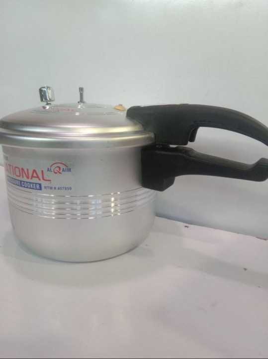 National%20Pressure%20Cooker%20Anodized%207%20Litre%20-%20Image%205