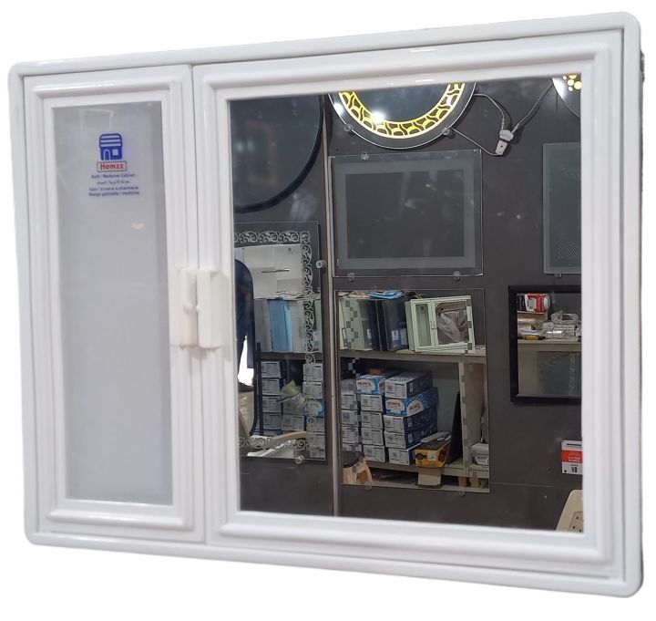 Bathroom's%20Cabinet%20with%20Mirror%20Doors%20-%20Image%204