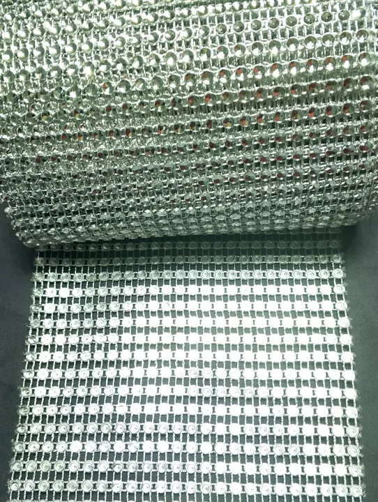 Lace%20Silver,%20Golden%20%7C%201%20Yard%20Trim%20Lace%20is%20the%20best%20choice%20for%20ladies'%20clothes%20like%20shirts,%20trousers,%20and%20dupattas.%20Perfect%20for%20DIY%20accessories,%20home%20decor,%20and%20crafts,%20it's%20ideal%20for%20girls'%20and%20children's%20activities%20as%20it%20can%20be%20cut%20easily.%20-%20Image%203