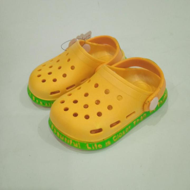 Kids Crocs Latest Style (D-2) Closed toe Unisex Crocks Shoes for Kids (Boys & Girls)