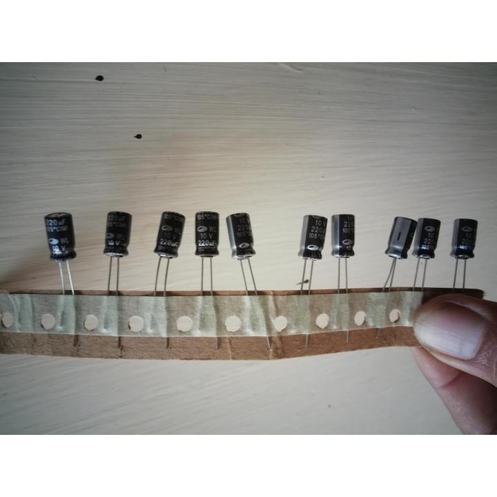 10 Pcs Electrolytic Capacitors 220uF 10V Capacitor